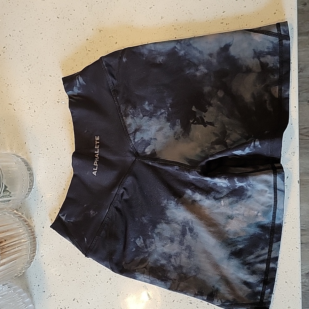 Alphalete shorts